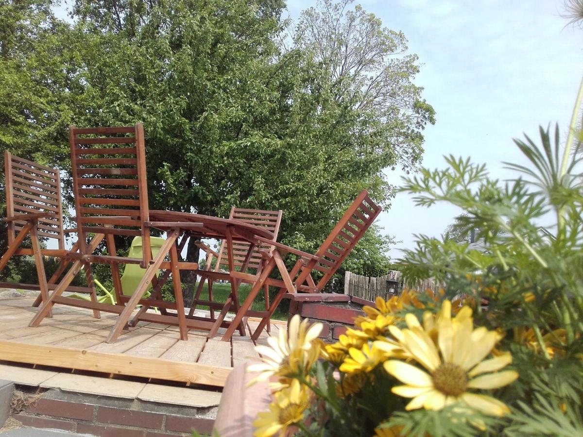 Peanuts Hostel & Meer Surendorf Екстер'єр фото