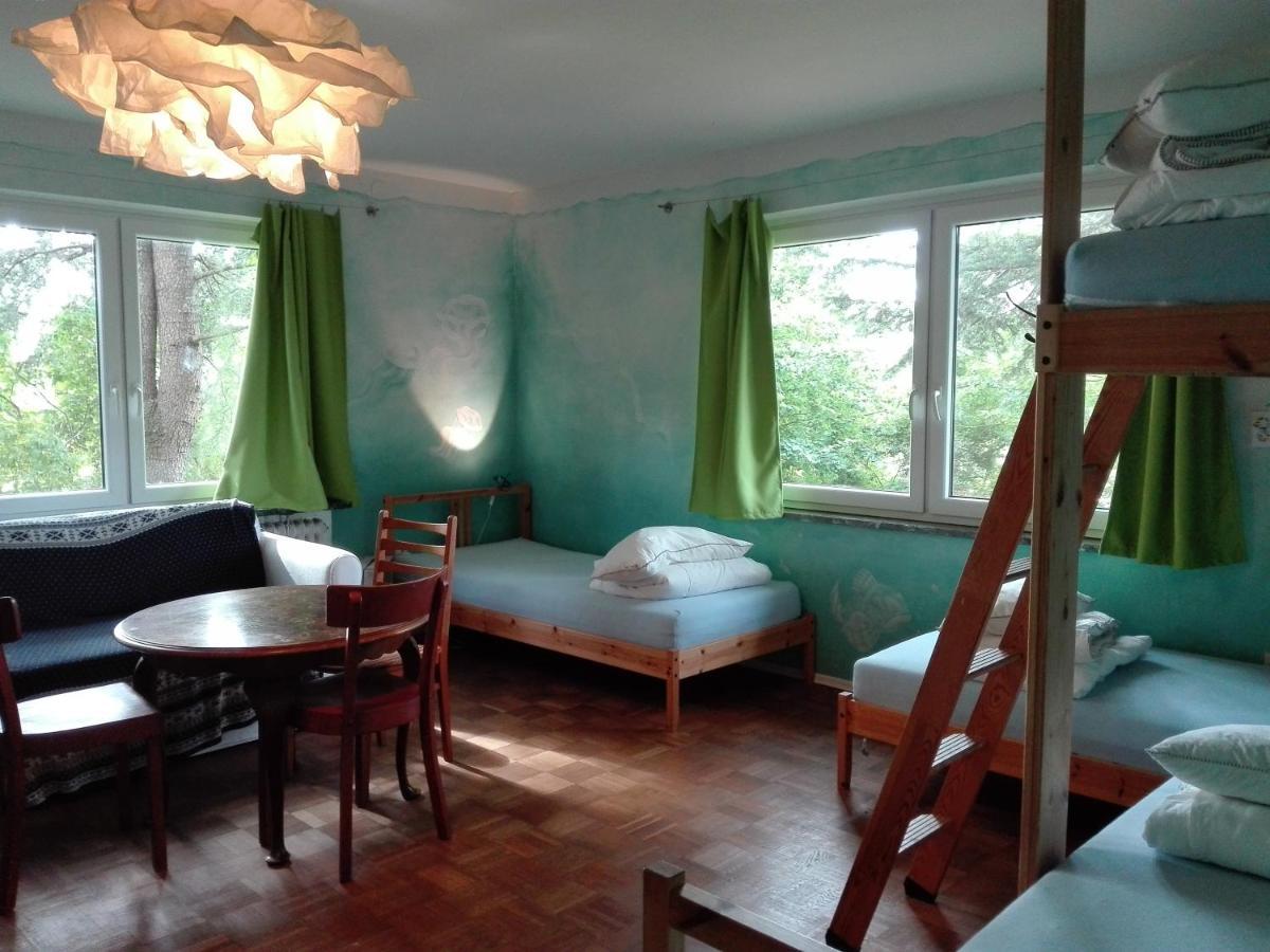 Peanuts Hostel & Meer Surendorf Екстер'єр фото