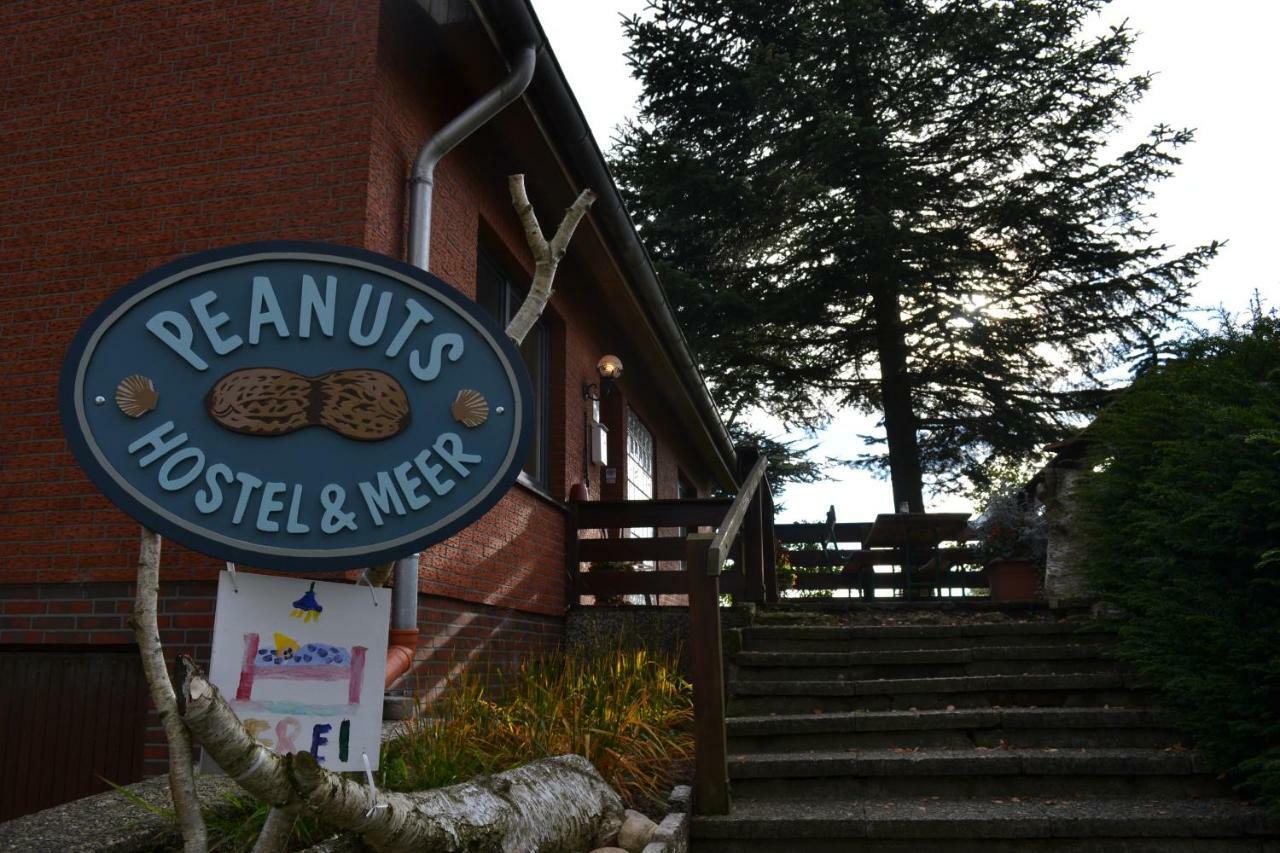 Peanuts Hostel & Meer Surendorf Екстер'єр фото